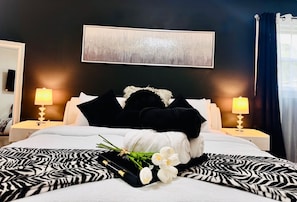 3 bedrooms, iron/ironing board, bed sheets