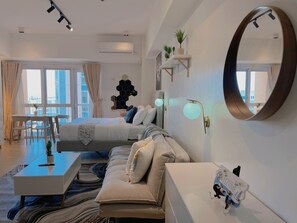 1 habitación, tabla de planchar con plancha, wifi gratis y ropa de cama 