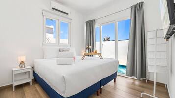 3 Schlafzimmer, Schreibtisch, Bügeleisen/Bügelbrett, Reisekinderbett