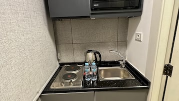 Apartment, 1 Schlafzimmer, barrierefrei, Raucher | Eigene Küche