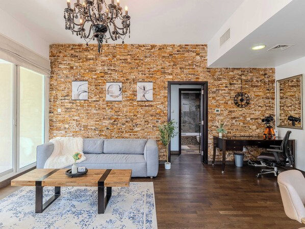 Télévision, espaces bureaux