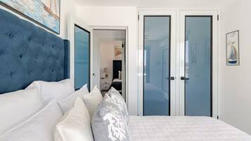 3 多间卧室、办公桌、熨斗/熨衣板、旅行婴儿床