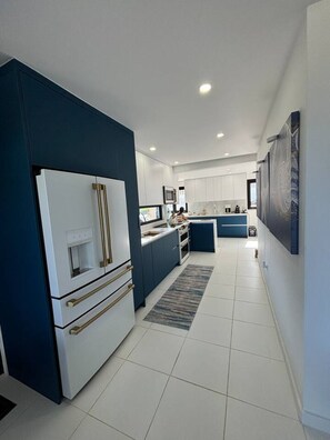 Microwave, oven, stovetop