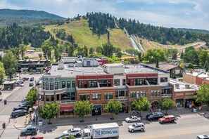 Exterior - Howelsen Place~Downtown Condo~Base Area Ski Locker (Steamboat Springs)