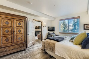 Condo, 1 chambre | 1 chambre, fer et planche à repasser, accès au Wi-Fi (inclus)