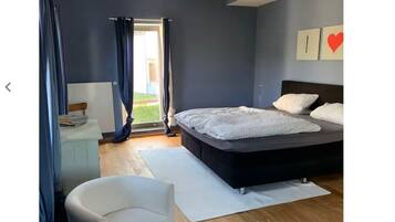 3 bedrooms, iron/ironing board, WiFi