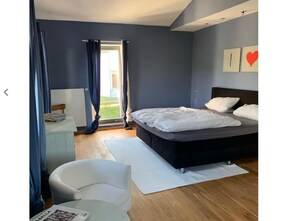 3 bedrooms, iron/ironing board, WiFi