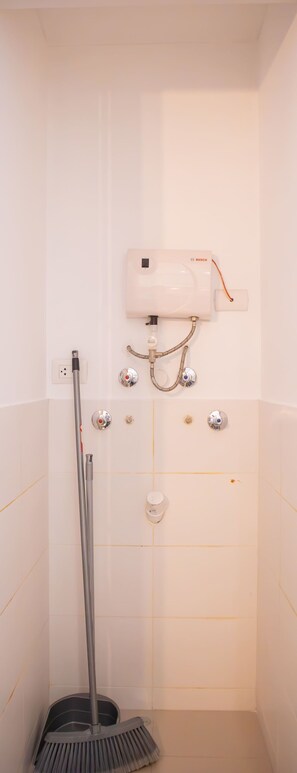 Apartment | 1 bedroom, Internet - w Bright 1BR w Private Balcony in Barranco (Lima)