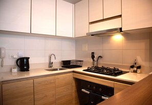 Apartment | 1 bedroom, Internet - w Bright 1BR w Private Balcony in Barranco (Lima)