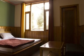 Habitació familiar | Wifi gratuïta i roba de llit 