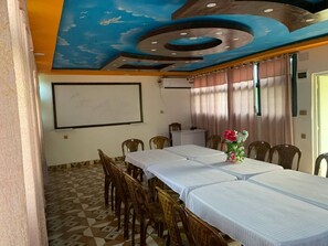 Meeting facility - Devchuli Farm House (Kawasoti)