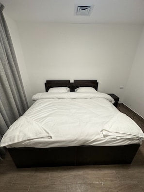 Apartment, 1 Bedroom, Accessible, Smoking | 1 bedroom