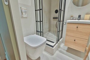 Apartment | Badezimmer