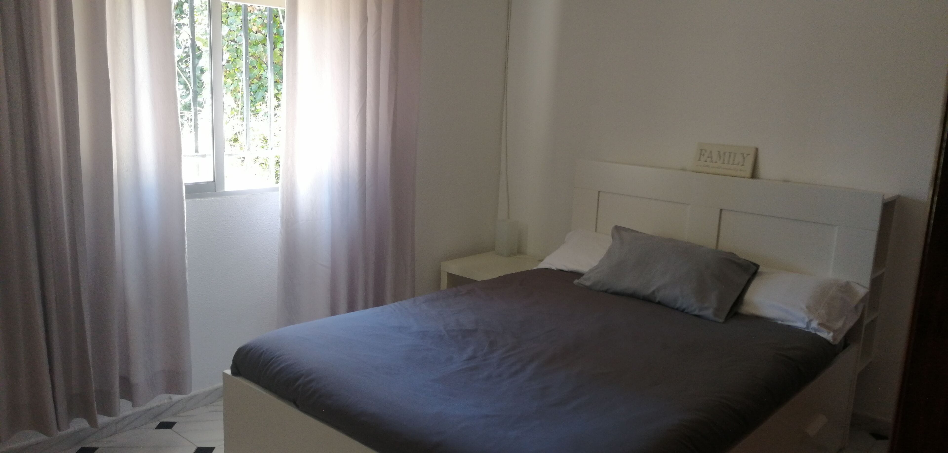 3 Schlafzimmer, Schreibtisch, Bügeleisen/Bügelbrett, kostenloses WLAN