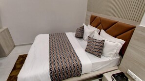 Deluxe Room, City View