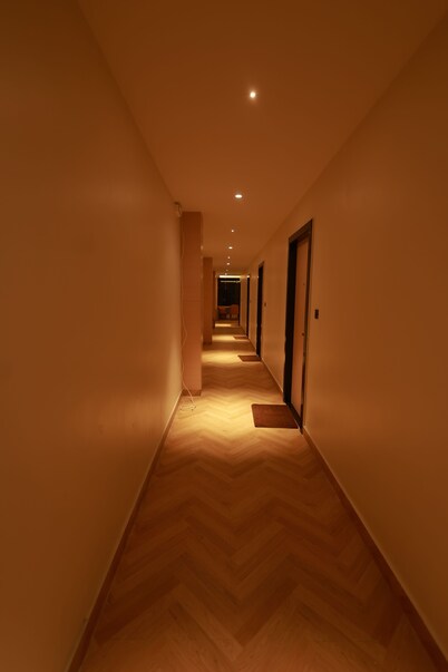 เฟรชอัพ โฮเทลส์  