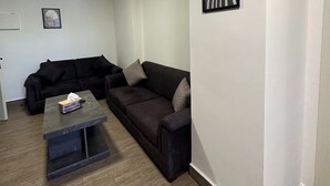 Apartamento, 1 habitación, accesible para personas con discapacidad, fumadores | Sala de estar