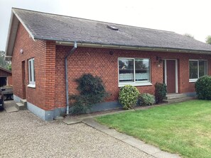 منزل | المنشأة من الخارج