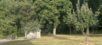 Peaceful cabin with AC in charming Liberty