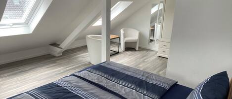 2 chambres, lit parapluie, Wi-Fi gratuit, draps fournis