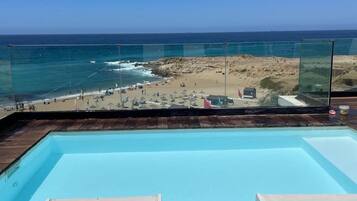 Elite Apartment | Terrace/patio