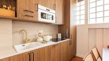 Apartment | Private kitchen | Fridge, microwave, stovetop, dishwasher