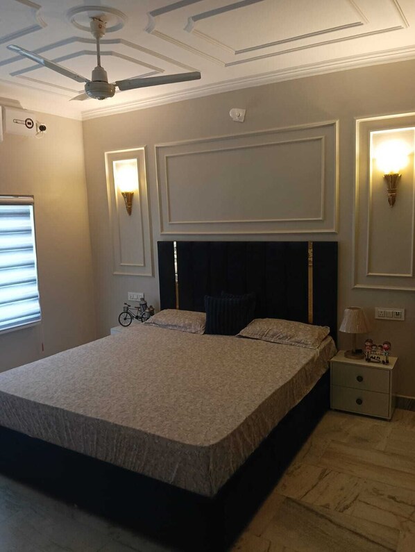 3 habitaciones, tabla de planchar con plancha y wifi gratis 