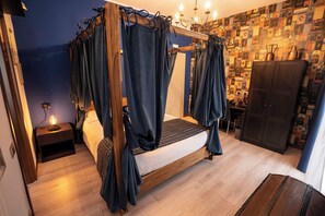 Deluxe Double Room | In-room safe, desk, laptop workspace, blackout drapes