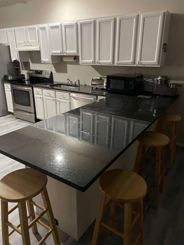 Fridge, microwave, oven, dishwasher