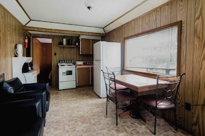 Fridge, microwave, stovetop, cookware/dishes/utensils