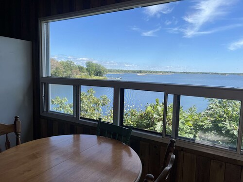 2-bedroom Waterfront Cottage in Georgian Bay - Rockwood #7