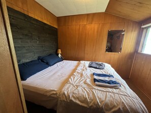 3 chambres, draps fournis