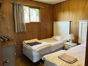 3 間睡房、床單