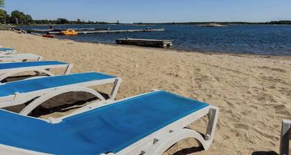 3-Bedroom Cottage #1 - Sand Bay