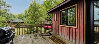 2-Bedroom Cottage #2 - Sand Bay