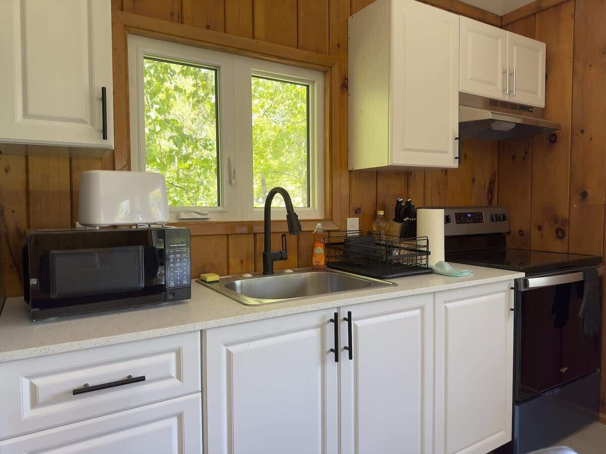 冰箱、微波炉、炉灶、厨具/餐具