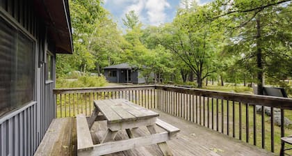 3-Bedroom Cottage #5 - Sand Bay