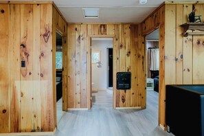 2 soveværelser, sengetøj