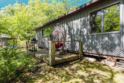 3-Bedroom Cottage #9 - Sand Bay