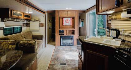 2-bedroom Camper Trailer Cottage #2