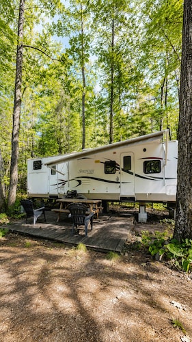 1-bedroom Camper Trailer Cottage #3
