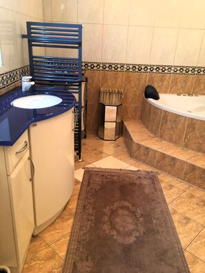 Bathroom - Holiday Home in Swinoujscie Near Baltic Beach (Swinoujscie)