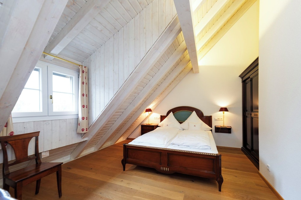 Hofgut Albführen by null