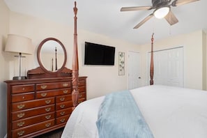 3 bedrooms, free WiFi, bed sheets