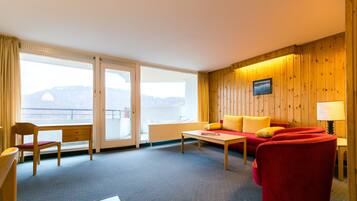 Apartment | Living room