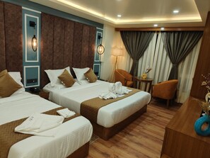 Premium Room, Valley View - The House Hotel Darjeeling (Darjeeling)