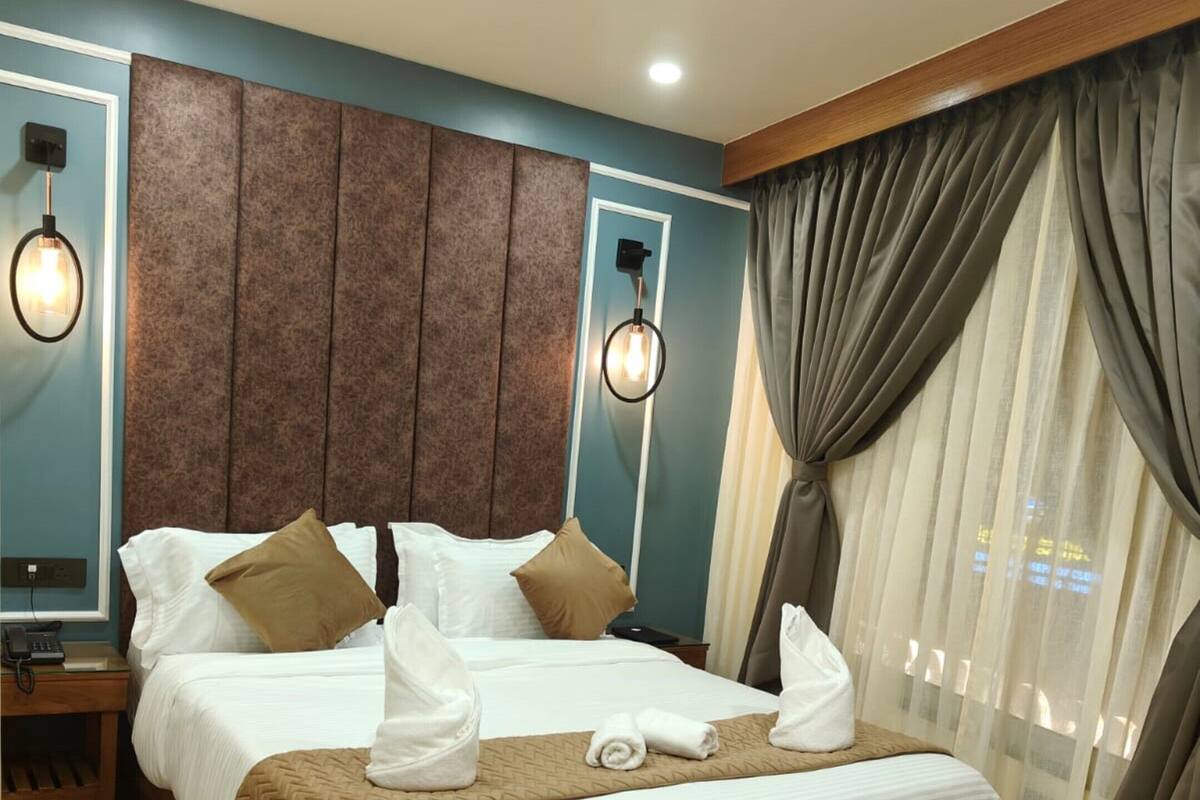 Deluxe Double Room, Valley View