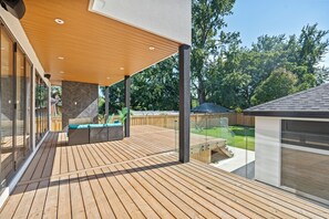 Terrace/patio - Luxury House near Lake (Mississauga)