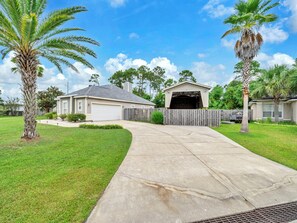 Property grounds - ☀️Private Pool - Close to Beach - Free Parking - Pet Friendly (Panama City Beach)