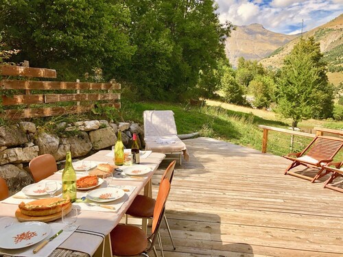 "into the wild, Cottage. Parc des Ecrins/Serre Ponçon